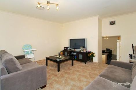Property photo of 10 Saddle Close Currans Hill NSW 2567
