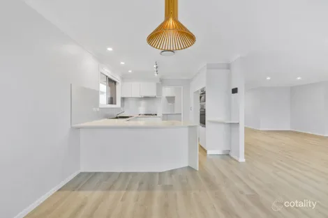 Property photo of 9 Beverley Crescent Broadbeach Waters QLD 4218