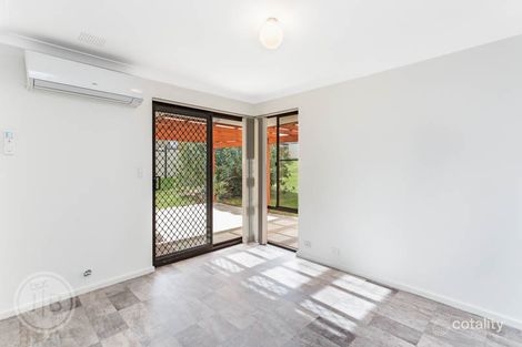 Property photo of 15 Simmons Loop Parmelia WA 6167