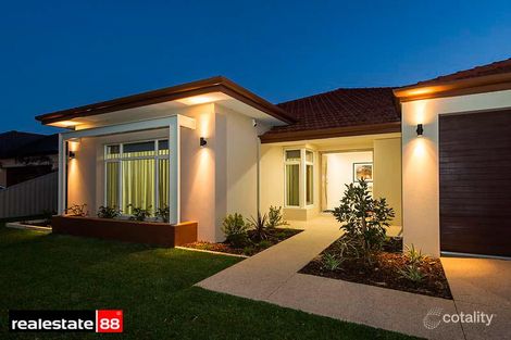 30 Balikpapan Ave, Dianella, WA 6059