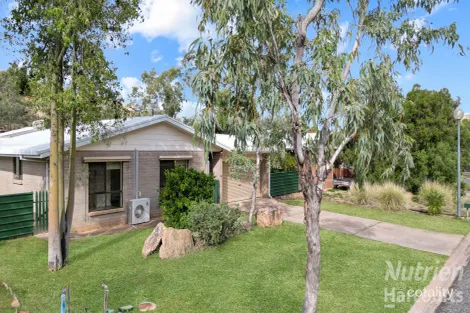 Property photo of 17 Gilbert Place Larapinta NT 0875