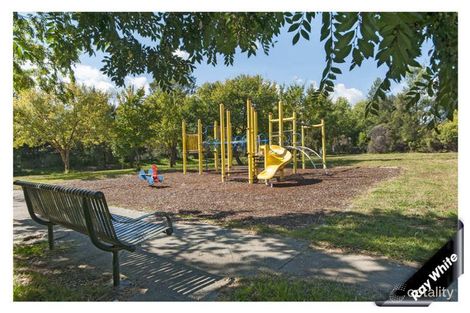 Property photo of 31 Keverstone Circuit Isabella Plains ACT 2905