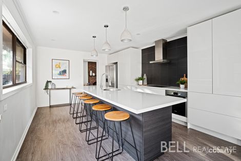 Property photo of 2 Capri Close Seville VIC 3139