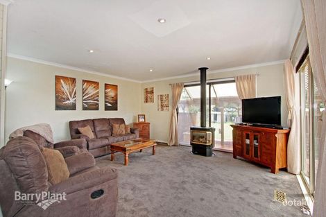 Property photo of 5 Prince Street Ferntree Gully VIC 3156