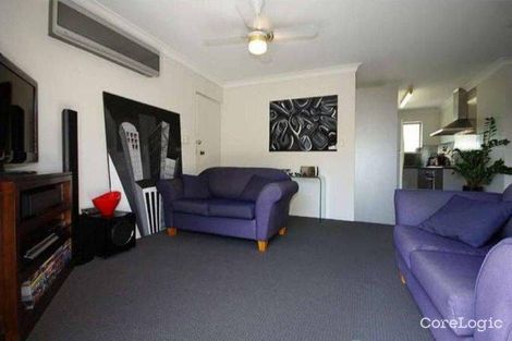 Property photo of 4/32 Beatrice Street Greenslopes QLD 4120