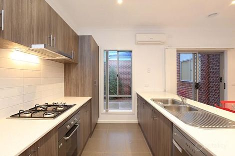 Property photo of 1/40 Toledo Crescent Point Cook VIC 3030