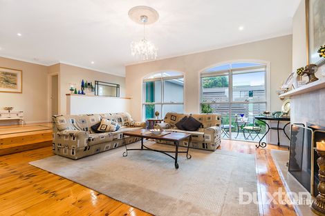 Property photo of 30 Rhoda Street Dingley Village VIC 3172