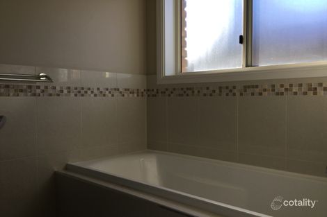 Property photo of 2/94 Dalton Street Orange NSW 2800