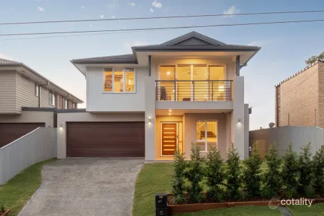 Property photo of 61 Sunset Road Kenmore QLD 4069