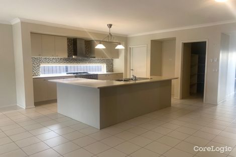 Property photo of 5 Nossal Drive Point Cook VIC 3030
