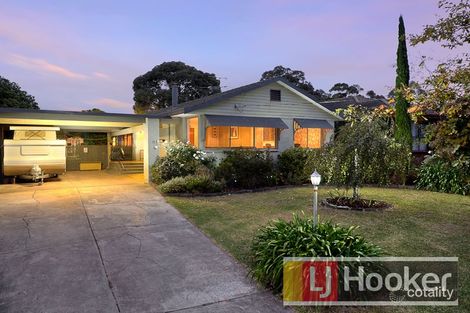 Property photo of 13 Slingsby Avenue Beaconsfield VIC 3807