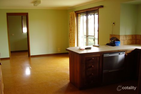 Property photo of 1 Mountain Ash Drive Warrnambool VIC 3280