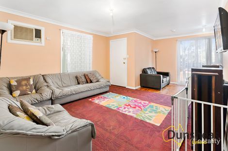 Property photo of 8 Cullen Place Minto NSW 2566