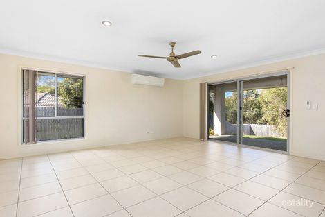 Property photo of 28 Hanover Drive Pimpama QLD 4209