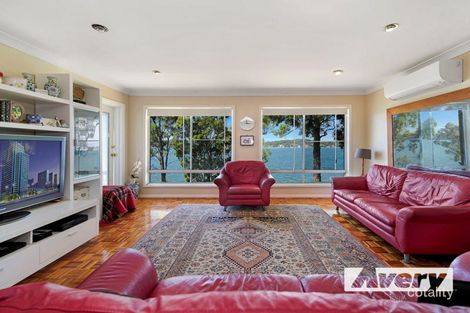 Property photo of 139 Fishing Point Road Fishing Point NSW 2283