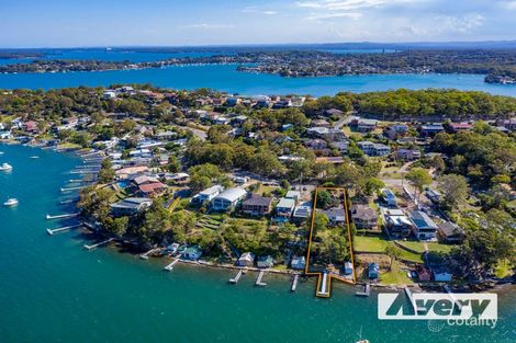 Property photo of 139 Fishing Point Road Fishing Point NSW 2283