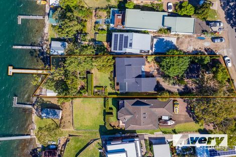 Property photo of 139 Fishing Point Road Fishing Point NSW 2283