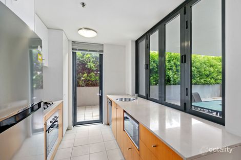 Property photo of 31/454 Upper Edward Street Spring Hill QLD 4000