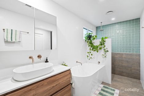 Property photo of 46 Danbury Avenue Gorokan NSW 2263