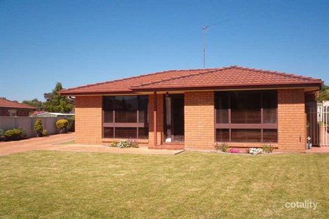 Property photo of 61 Macquarie Street Albion Park NSW 2527