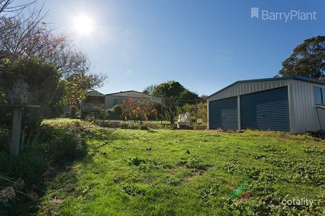Property photo of 3 Town Road Gembrook VIC 3783