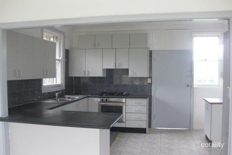 Property photo of 5 Goonaroi Street Villawood NSW 2163