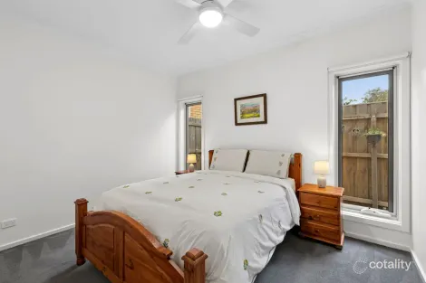 Property photo of 3/32 Vistula Avenue Bell Park VIC 3215