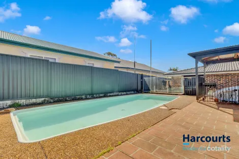 23 Fourth Ave, Toukley, NSW 2263