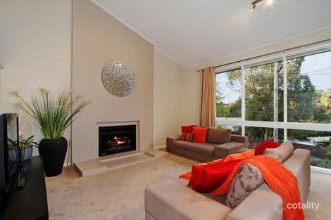 Property photo of 32 Andrew Crescent Croydon South VIC 3136