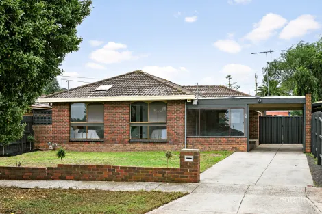 38 Penguin St, Melton, VIC 3337