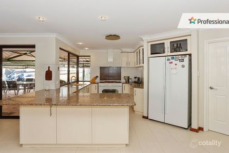 Property photo of 319 Summerlakes Parade Ballajura WA 6066