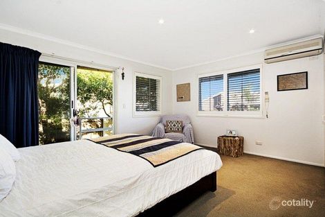 Property photo of 2/11 Park Crescent Sunshine Beach QLD 4567