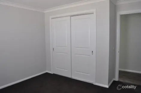 Property photo of 65 Wentworth Drive Kelso NSW 2795