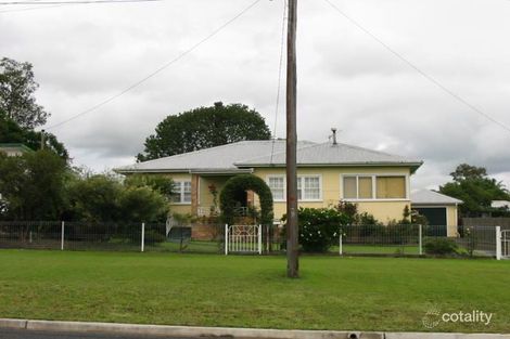 70 Queen St, Wingham, NSW 2429