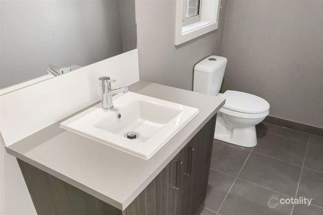 Property photo of 9 Cloudburst Avenue Wyndham Vale VIC 3024