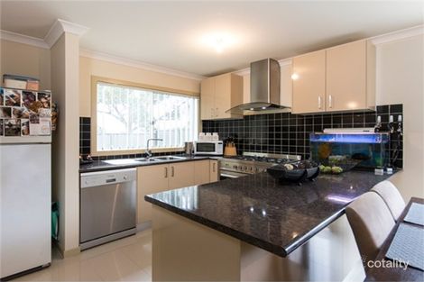 Property photo of 15 Botham Crescent Pakenham VIC 3810