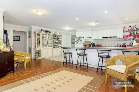 Property photo of 16 Grandview Close Drouin VIC 3818