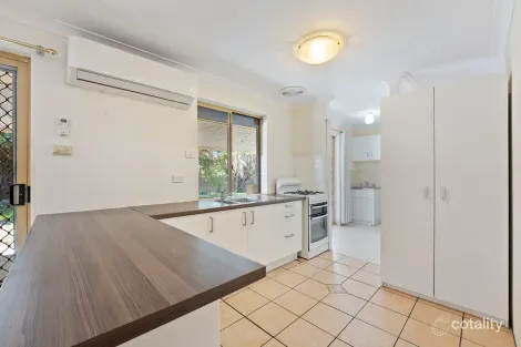 Property photo of 6 Sycamore Close Rockingham WA 6168