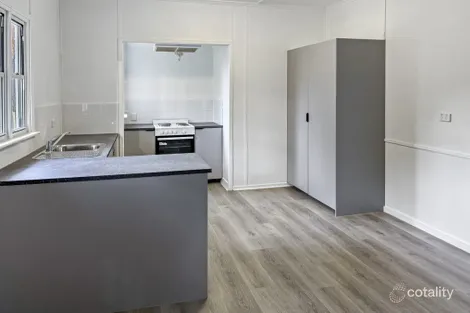 Property photo of 16 Toongarra Road Leichhardt QLD 4305