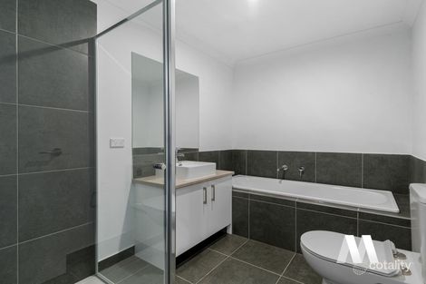 Property photo of 9 Kobe Street Deanside VIC 3336