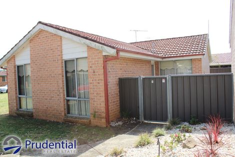 Property photo of 1/11 Mundarda Place St Helens Park NSW 2560