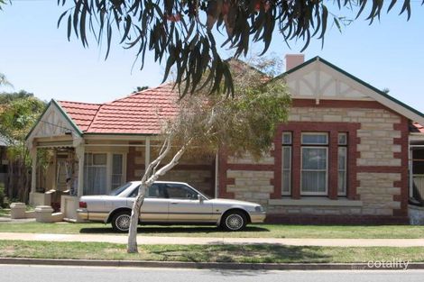 11 Kalgoorlie Rd, Largs Bay, SA 5016