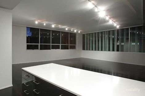 Property photo of 71/89 Lambert Street Kangaroo Point QLD 4169
