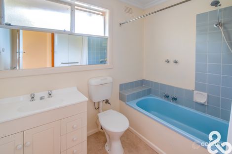 2/117 Mcfadzean Ave, Reservoir, VIC 3073