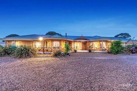 Property photo of 30 Forest Red Gum Drive Mickleham VIC 3064