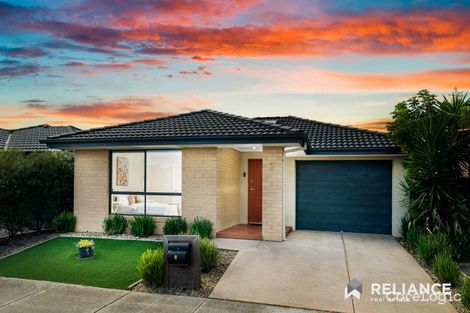 Property photo of 7 Elland Circuit Truganina VIC 3029