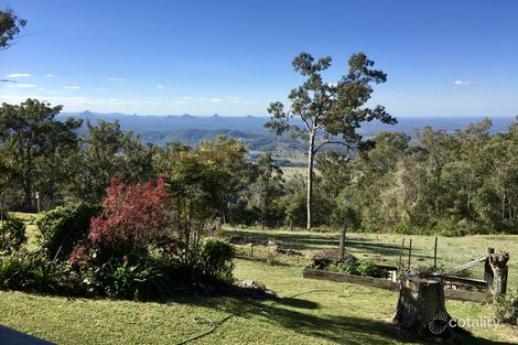 Property photo of 39 Jinibara Court Ocean View QLD 4521