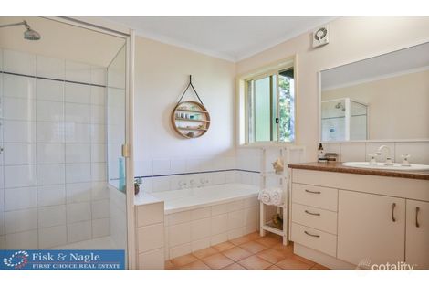 Property photo of 10 Kembla Close Merimbula NSW 2548