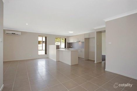 Property photo of 32 Ayes Avenue Cameron Park NSW 2285