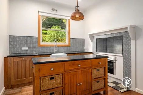 Property photo of 2 Cecil Street Warburton VIC 3799